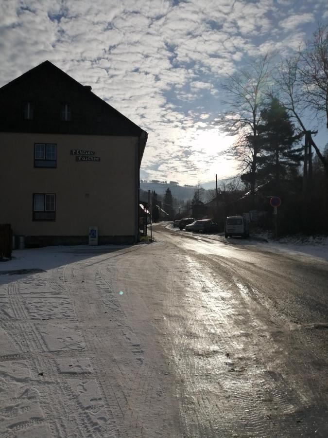 Penzion Hajenka Petrovice  エクステリア 写真
